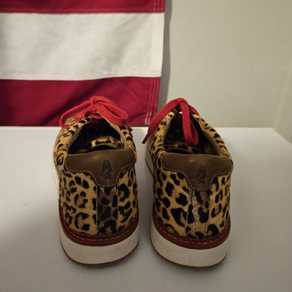 Hush Puppies Women's Sabine Leopard Calf Hair Sneakers red 7.5 like new - Picture 7 of 10